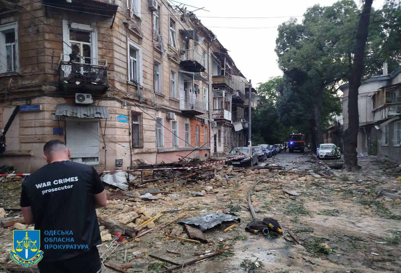 Russian attacks kill 7, injure 34 in Ukraine over past day