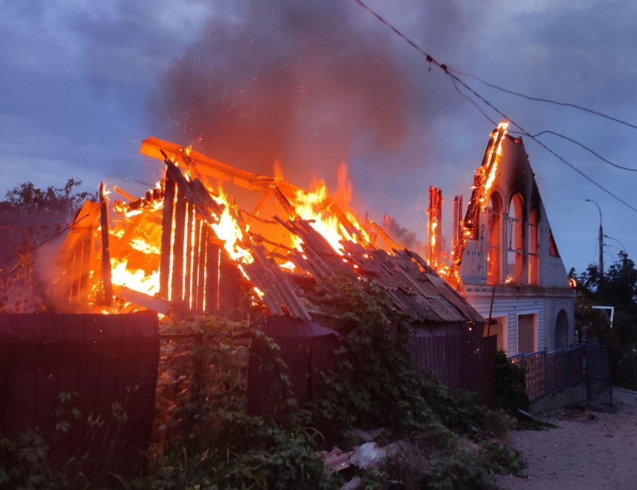 6 killed, 49 injured in Russian attacks against Ukraine over past day