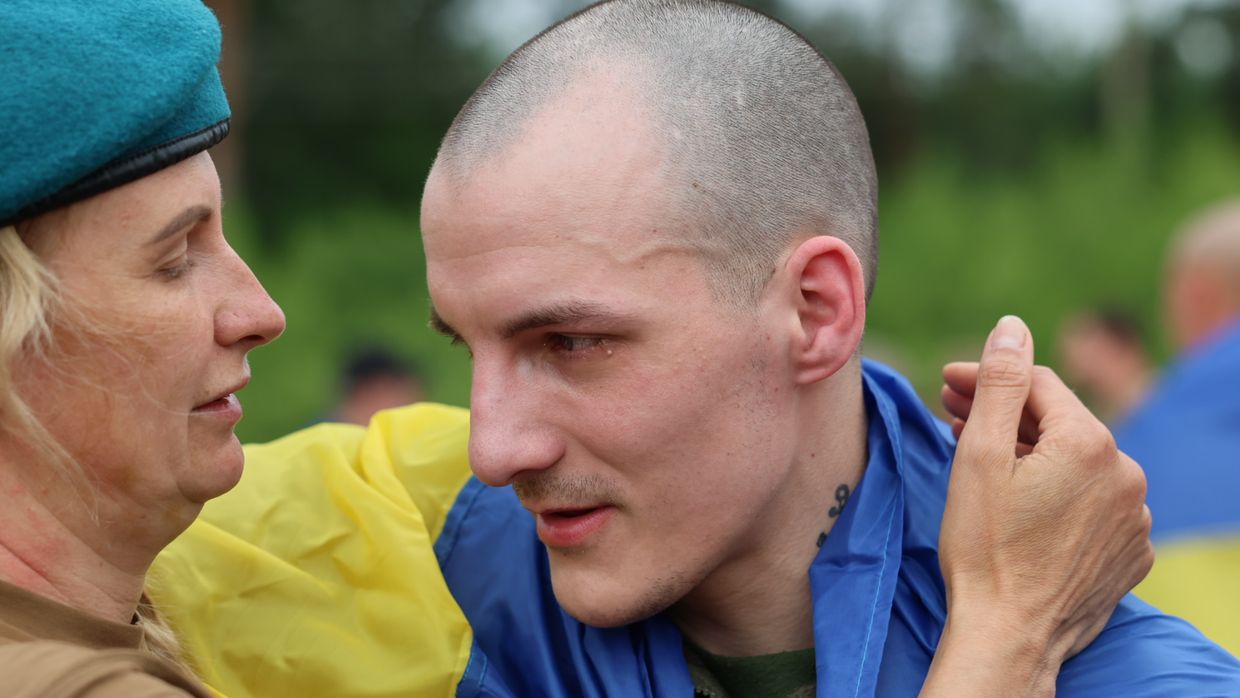Ukraine, Russia conduct new POW exchange