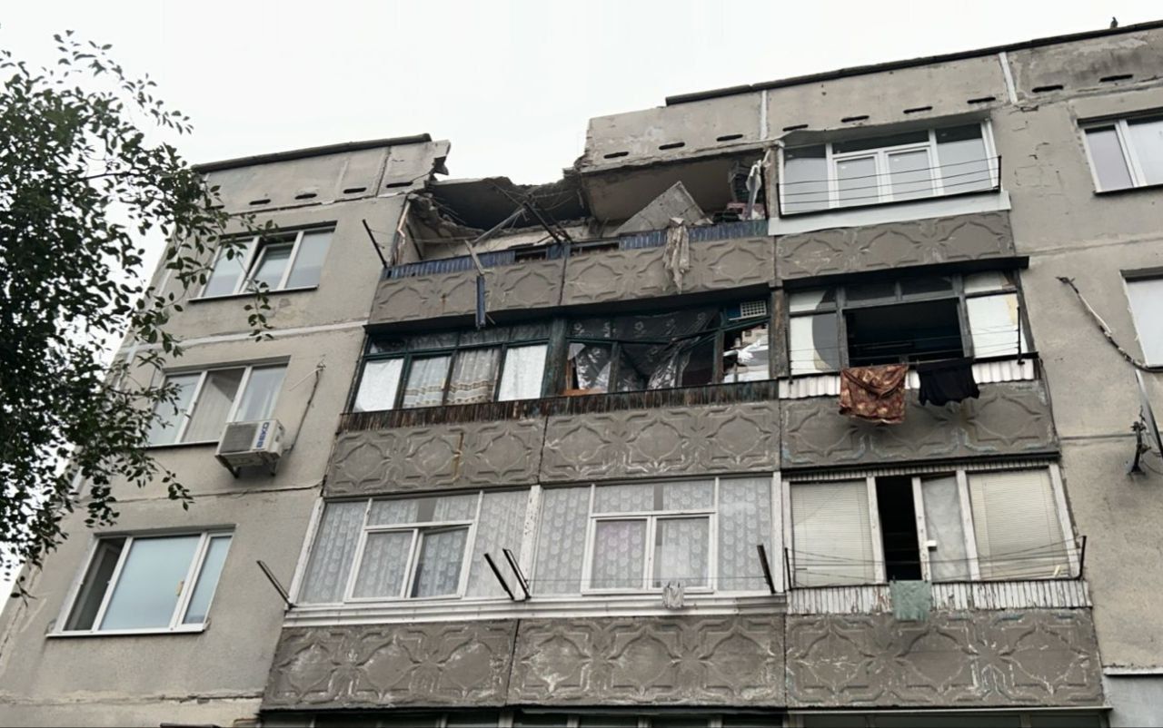Ukrainian city of Pavlohrad suffers 'hellish night and morning' of Russian strikes