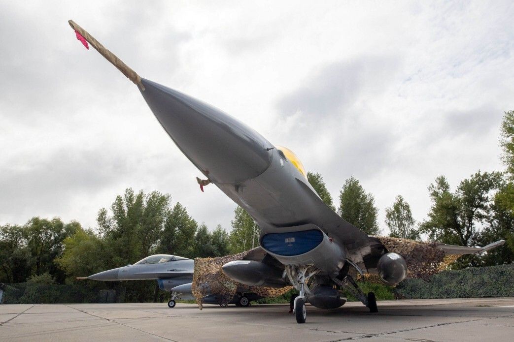 3,350 ERAM missiles are heading to Ukraine — here’s how they can be used against Russia