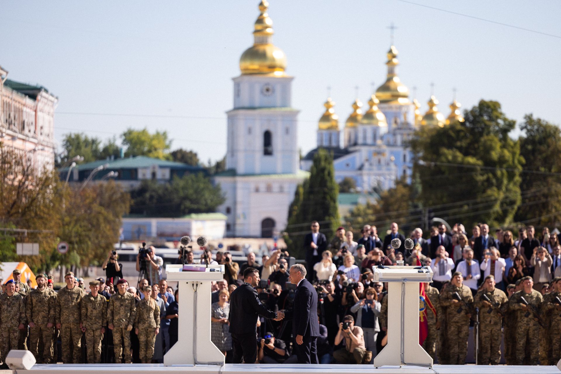 US Envoy Kellogg, Canadian PM Carney arrive in Kyiv for Ukraine's Independence Day