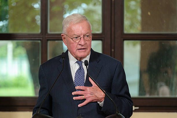 Russia's drone incursion into Poland was a 'test' of Western resolve, Kellogg says - contradicting Trump