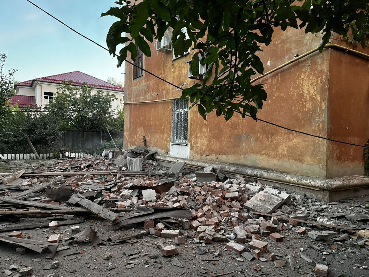 Russian attacks kill 7, injure 34 in Ukraine over past day