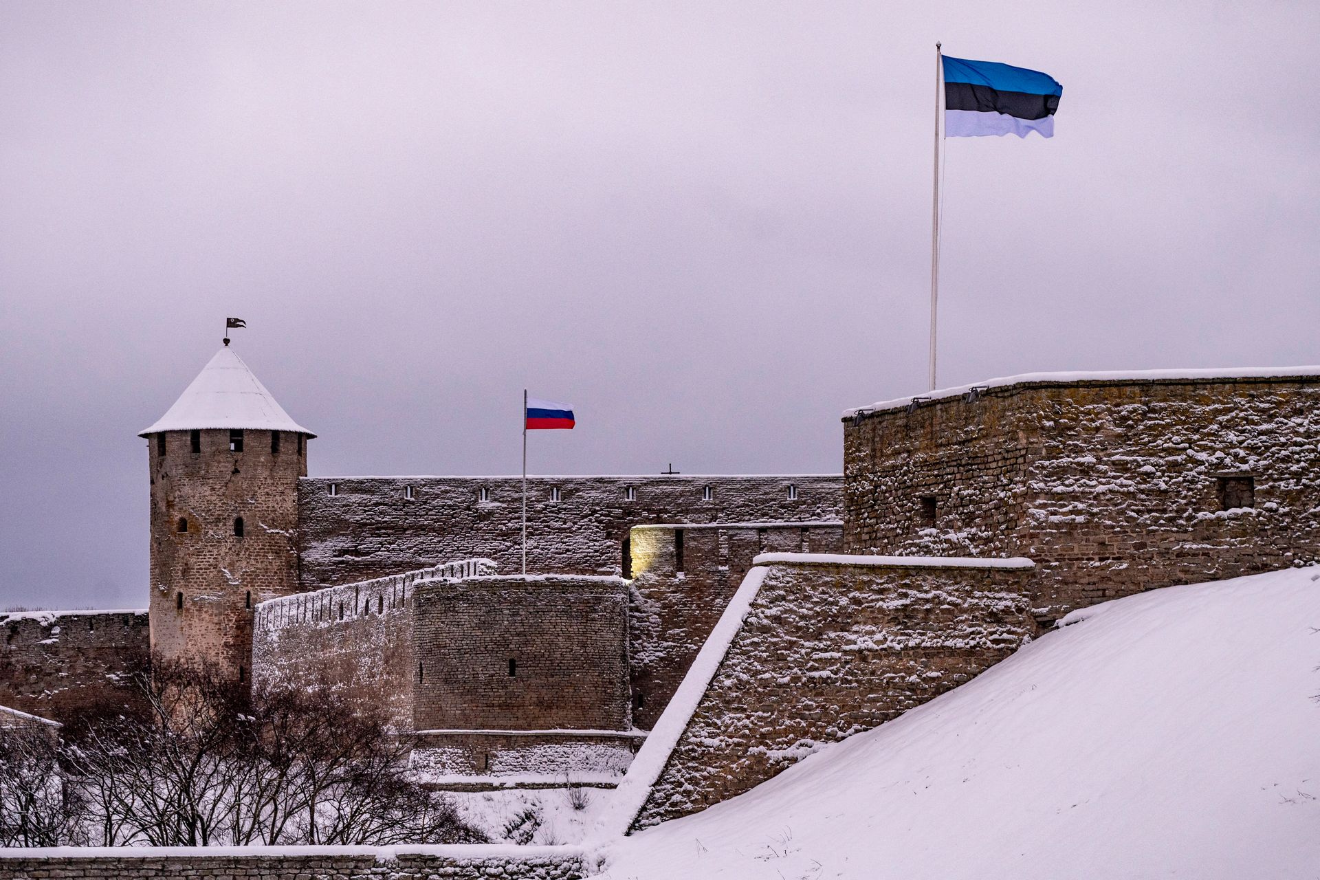 Russia has increased military buildup near NATO bo