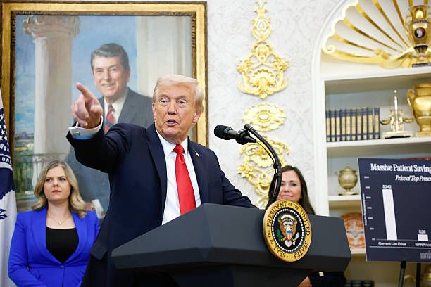 Trump váha s dodávkou Tomahawkov na Ukrajinu po telefonáte s Putinom pred stretnutím so Zelenským