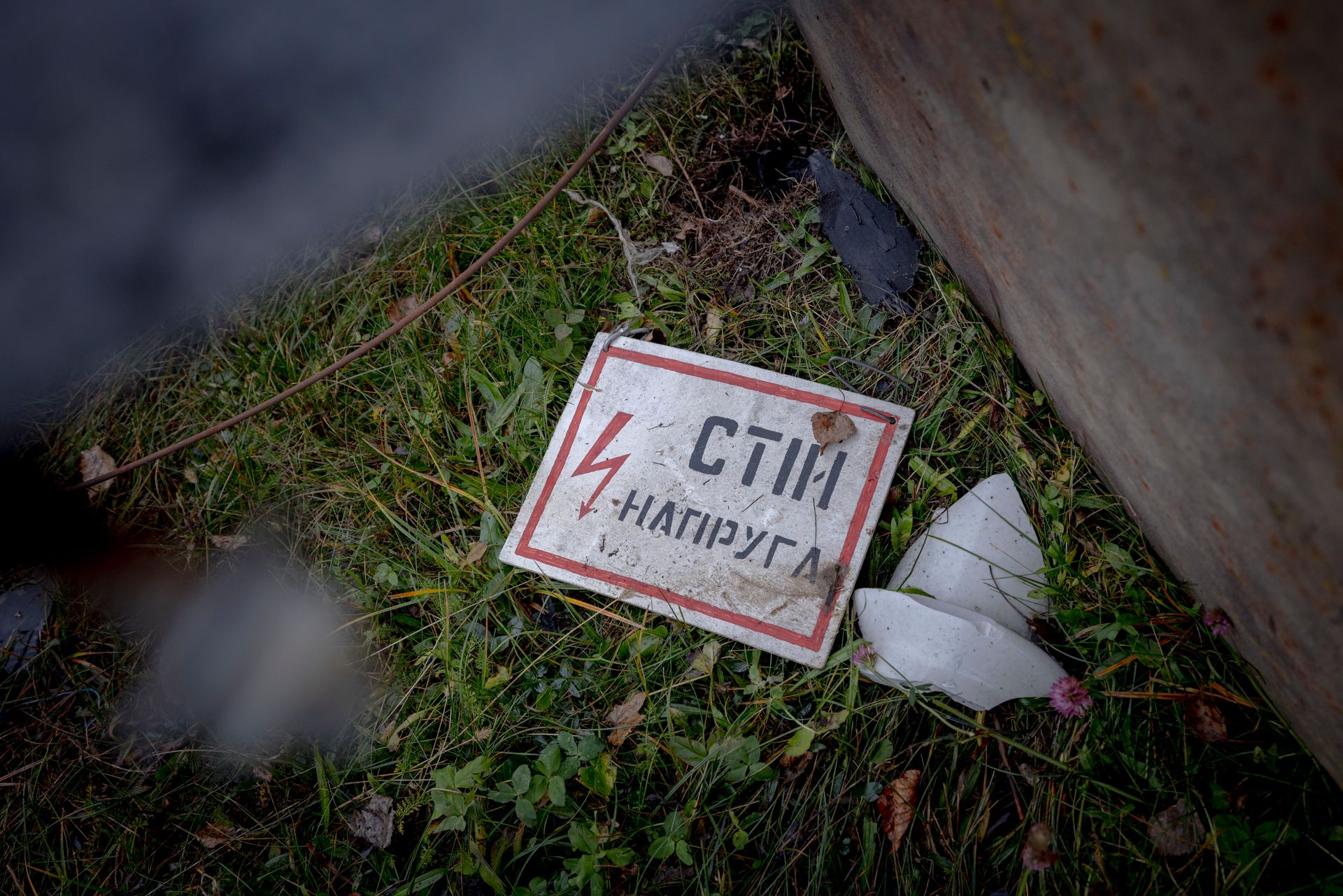 Russian attack on Chernihiv leaves 6,000 without power, sparks fires