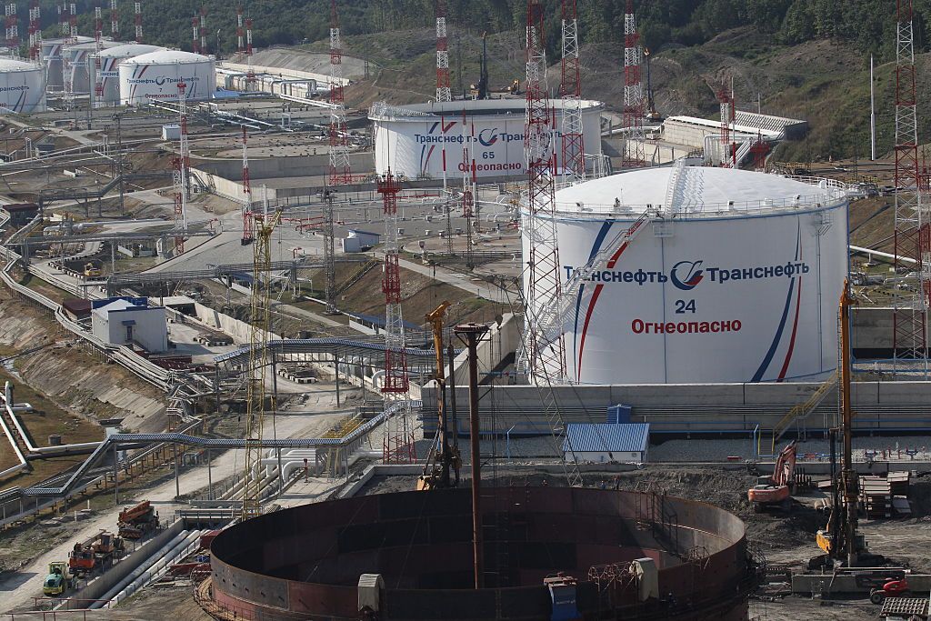 우크라이나 드론 공격과 러시아 노보로시스크 석유 터미널 화재: 전쟁의 새로운 국면