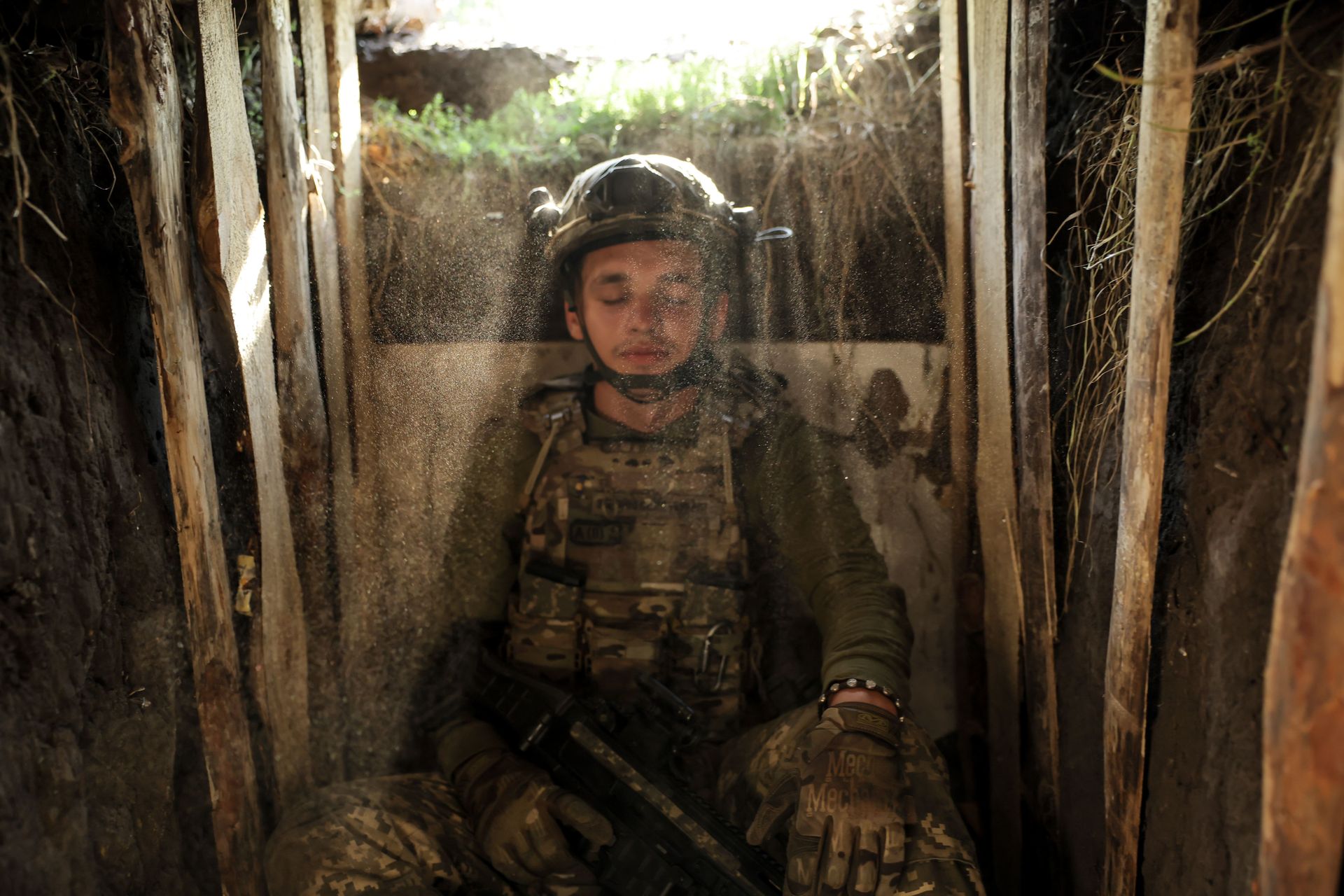 Soldiers of the 24th Separate Mechanized Brigade named after King Danylo, serving under the “18–24” contract, undergo training at a military training ground.