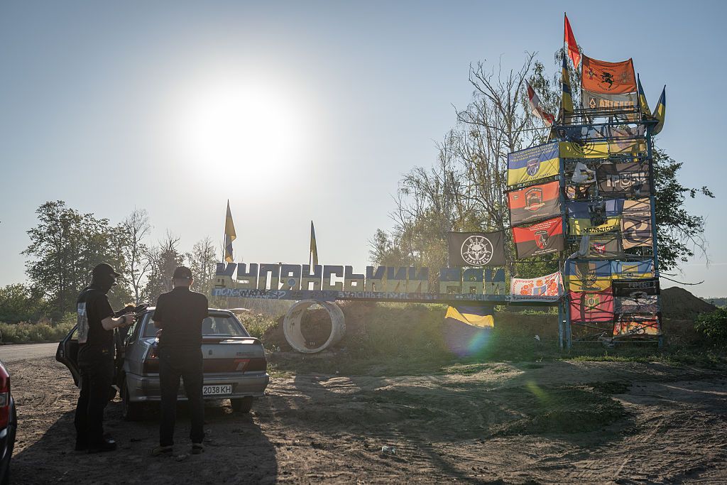 Ukraine war latest live: Ukrainian forces encircle Russian troops in Kupiansk, recapture key areas, DeepState reports