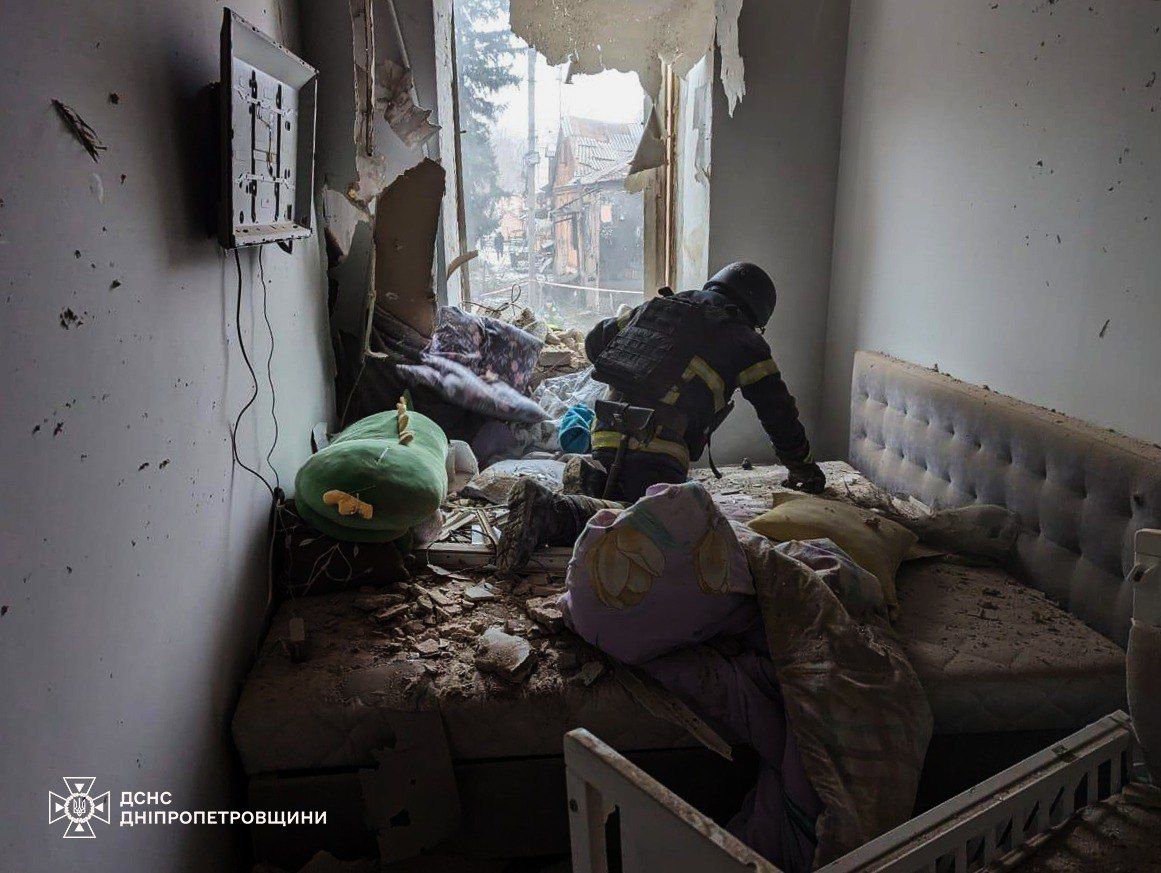 Russian attack on Dnipropetrovsk Oblast injures at least 11, including 3 children