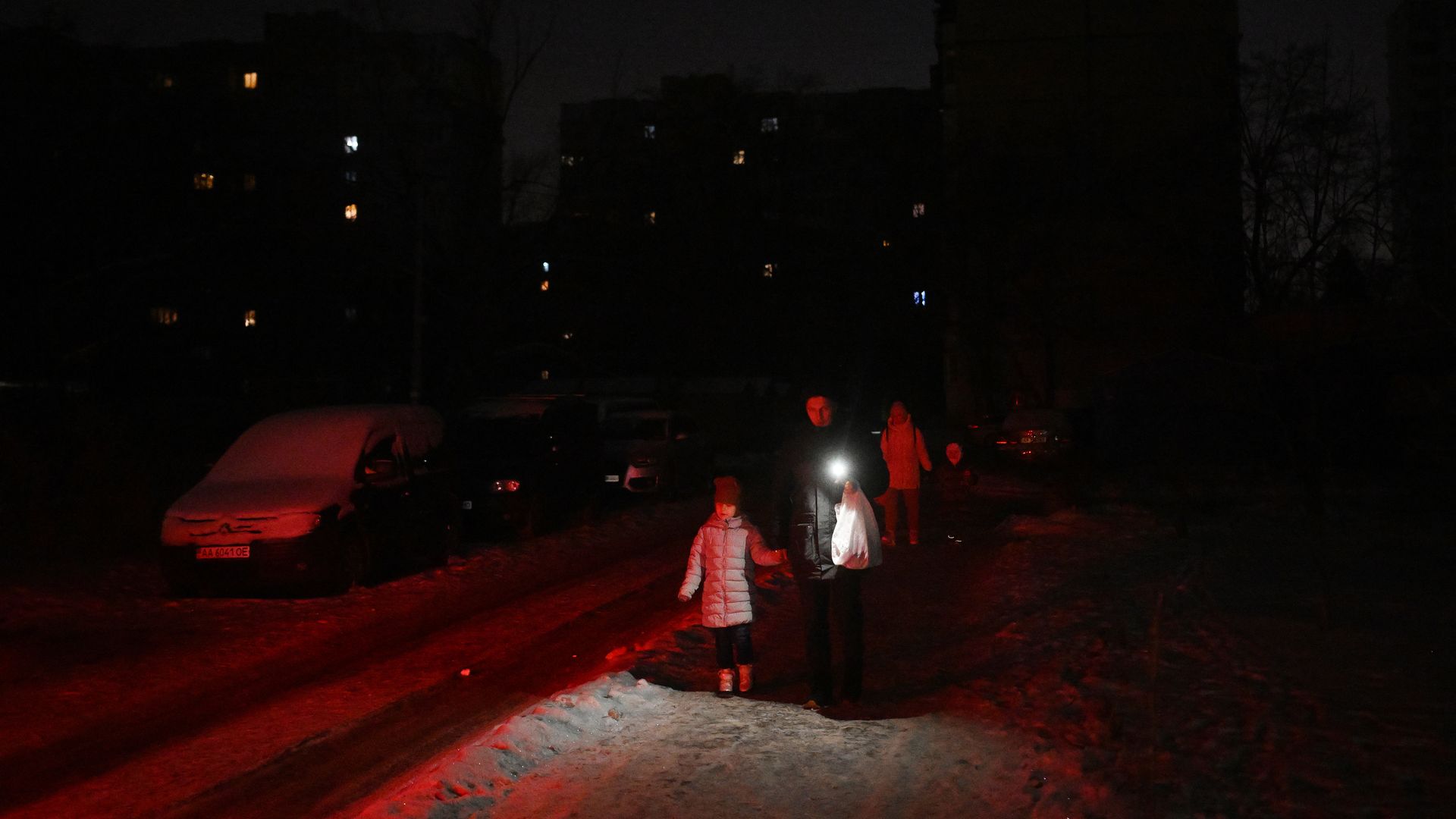 Kyiv's mismanaged winter: Energy crisis, icy streets expose city leadership failures