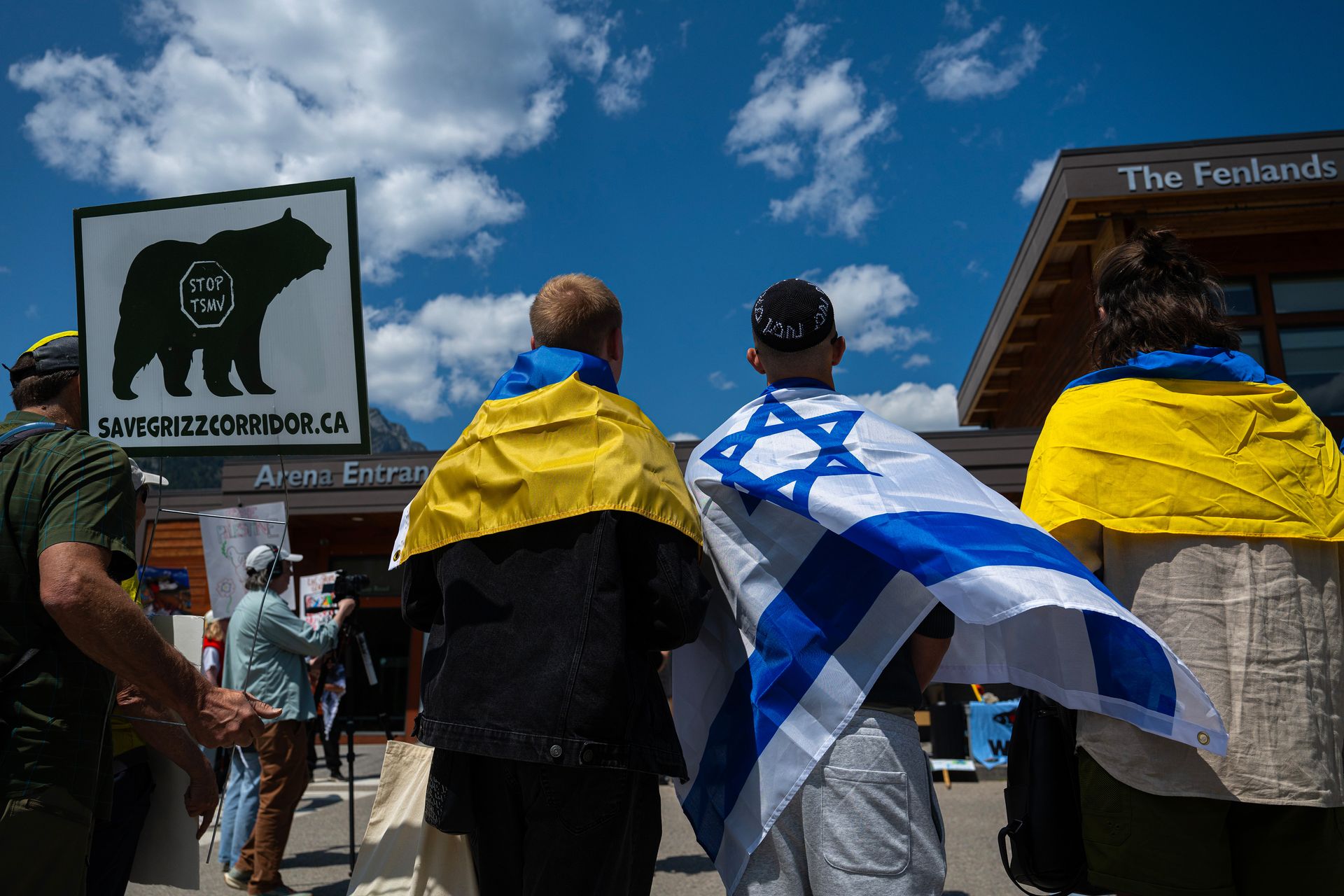 Fake rabbi curse, banned pilgrimage — Russian disinformation fuels Ukraine–Israel tensions