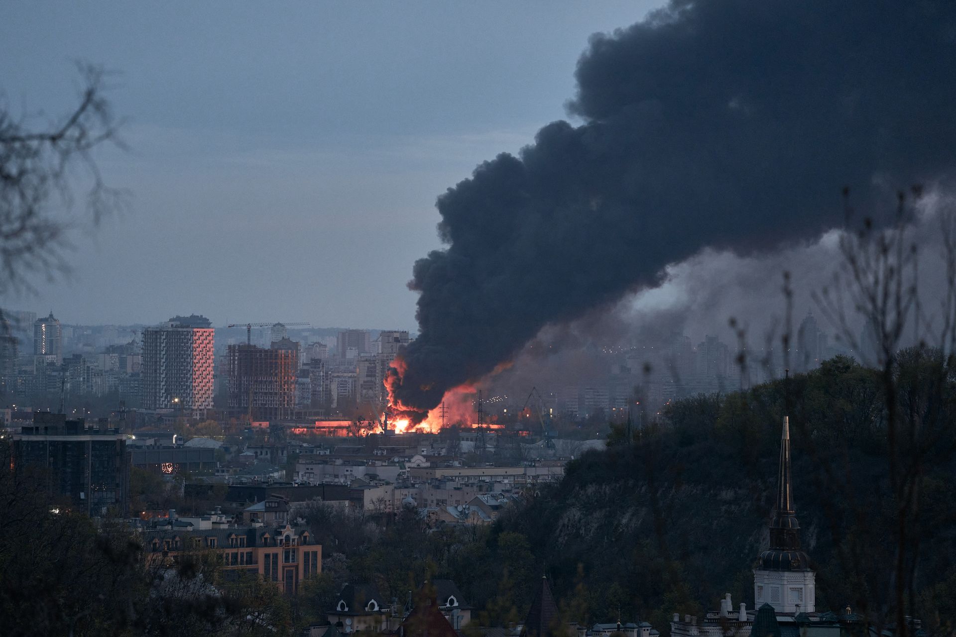 Russia announces plans for new mass attacks on Kyiv, including strikes on 'decision-making centers'