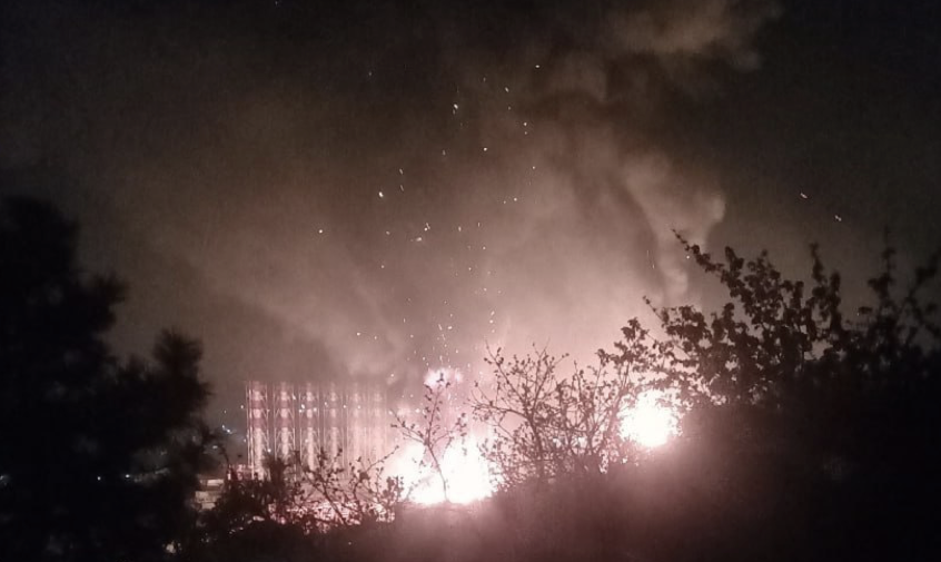 Ukrainian drones reportedly strike Russian oil storage tanks before flames from previous attacks extinguished