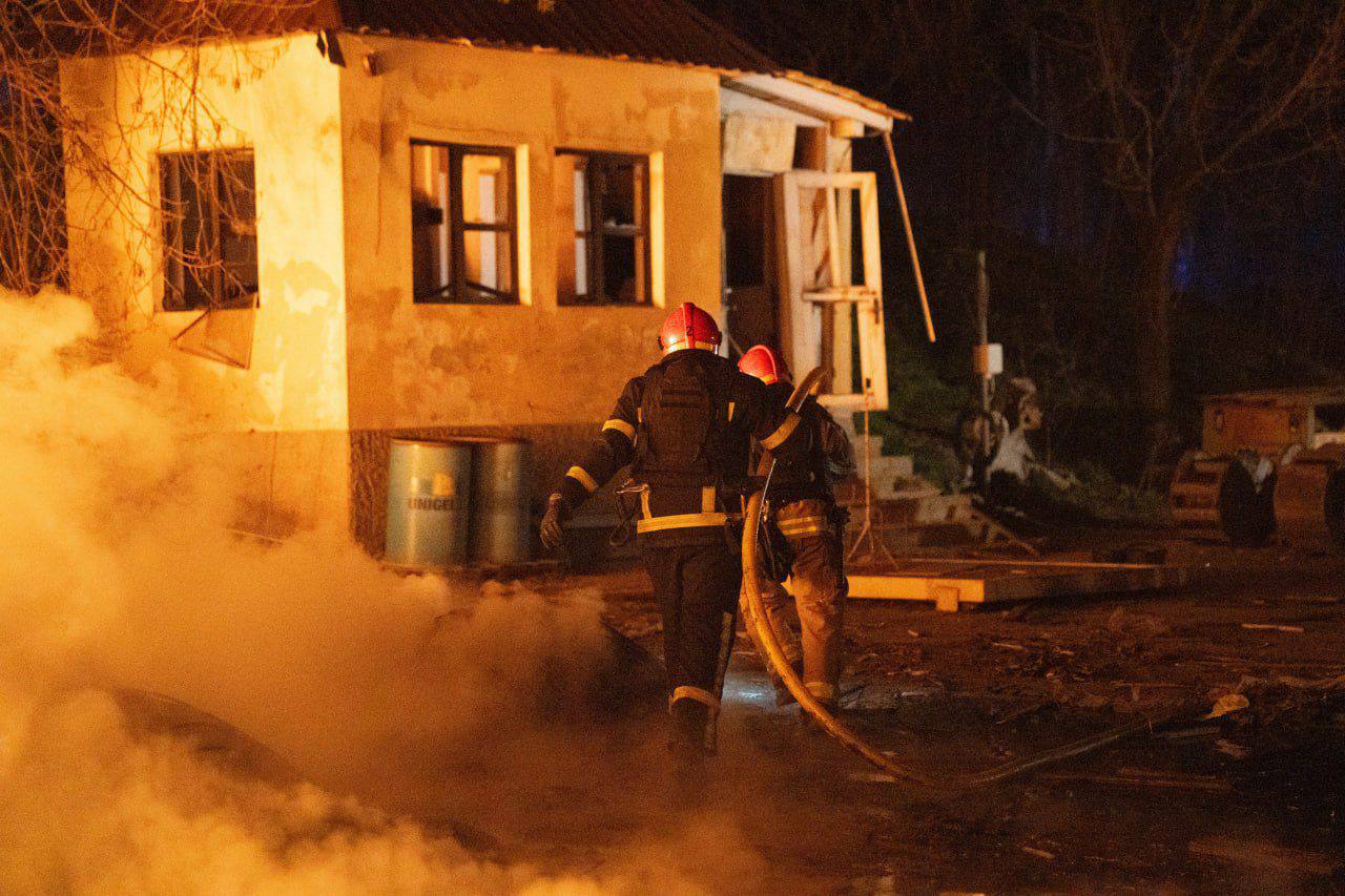 Russian attacks kill 4, injure 36 in Ukraine over past day