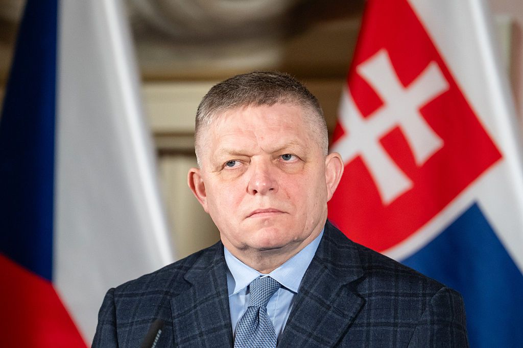 Czechia allows Fico's Moscow flight as neighbors close airspace for Victory Day
