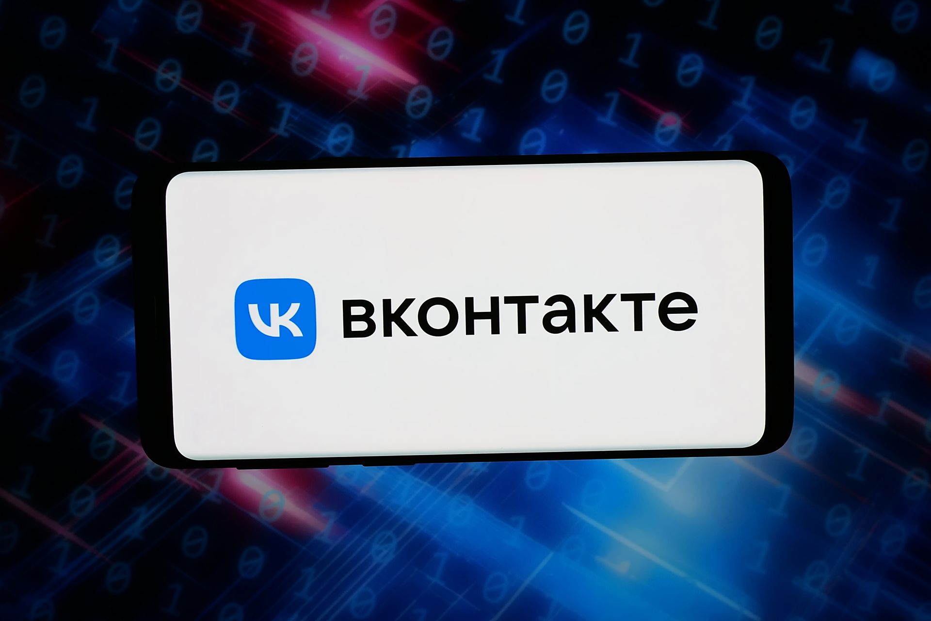 Apple removes Russia's biggest social network from App Store