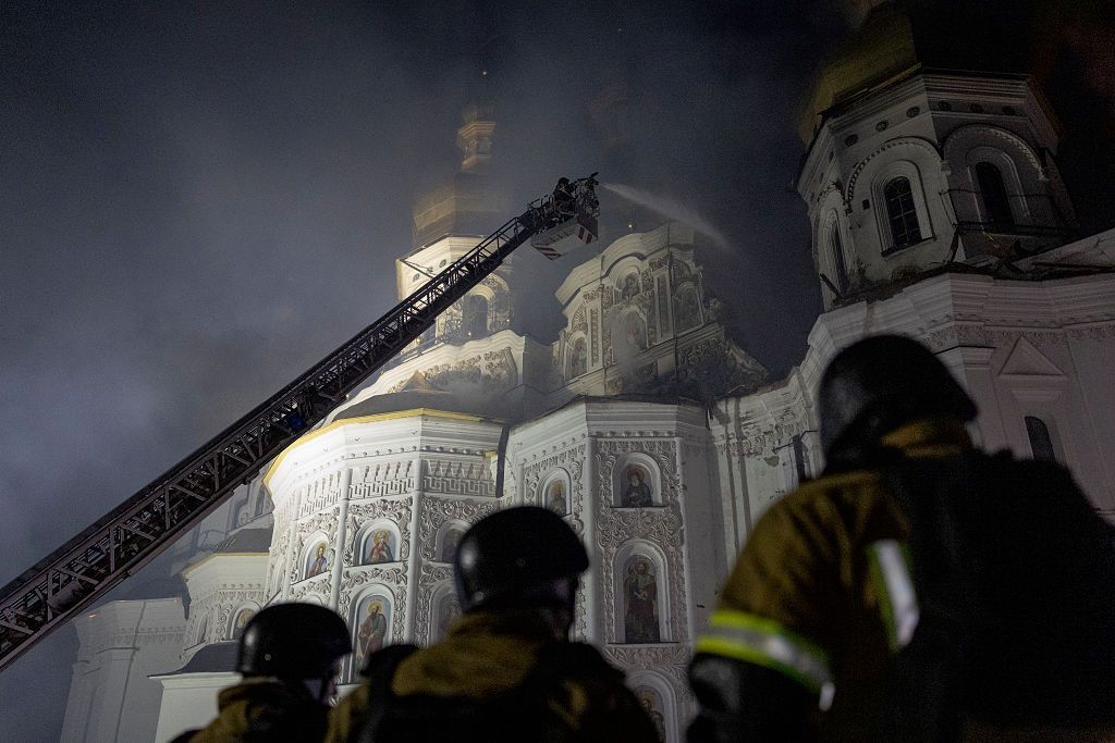 Ukraine Conflict Sees Russian Drone Strike Burn Roof of Kyiv Pechersk Lavra Cathedral