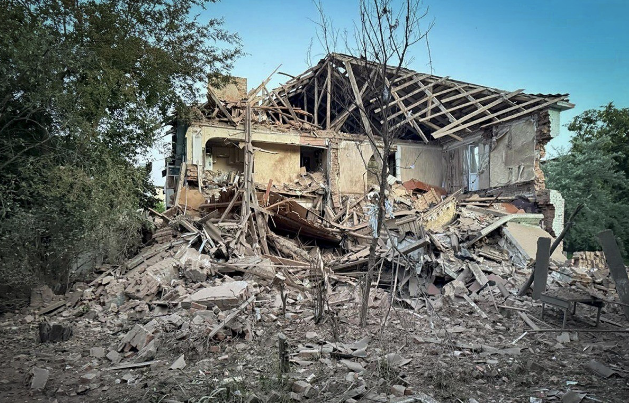 Russian attacks kill 3, injure 45 civilians across Ukraine