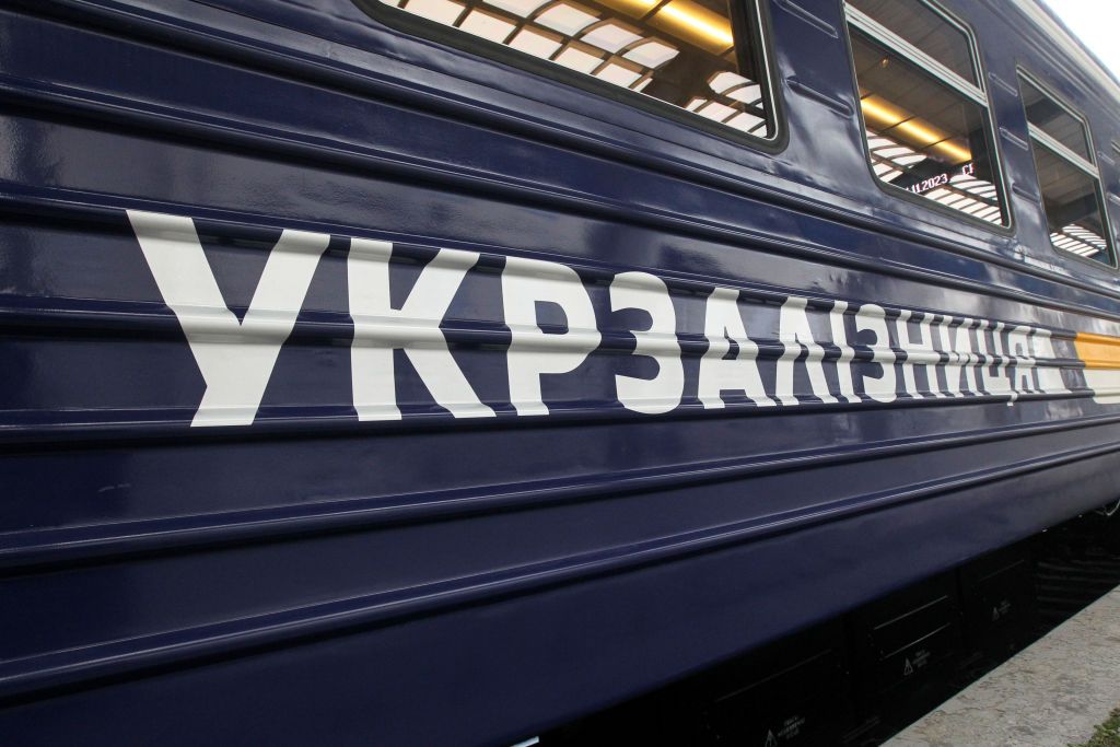 Train collision with minibus reported in Ukraine's northwestern Rivne Oblast