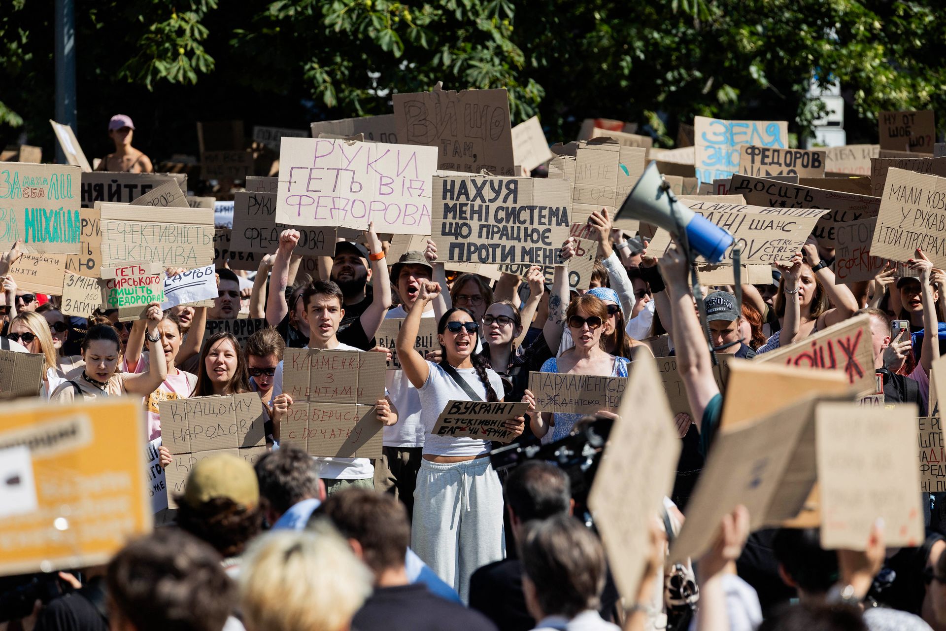 Thousands rally in Kyiv, other cities against Defense Minister Fedorov's dismissal, demand reappointment