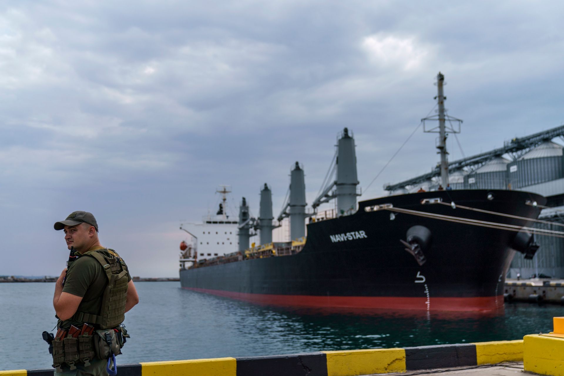 Ukraine faces race against time as Russia chokes Black Sea ports