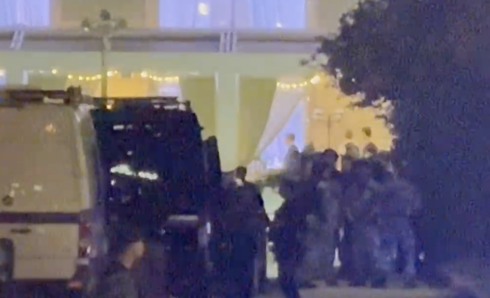 Moscow restaurant explosion kills at least 3, injures 21, Russian authorities say
