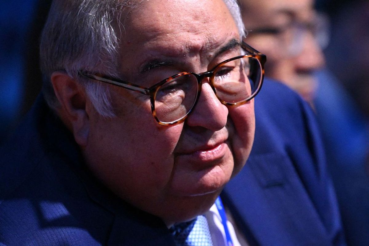 Who are Usmanov and Fridman, the Russian oligarchs France helped remove from the EU sanctions list? The European Union is expected to lift sanctions on two high-profile Russian oligarchs — Alisher Usmanov and Mikhail Fridman.
The ruling will come after days of intense negotiations that could have seen the entire package of EU sanctions, imposed since 2022, go to waste.
The push was spearheaded by Slovakia, yet it was France that held the new round of sanctions extensions hostage. The Financial Times previously reported that Paris wants to delist Usmanov because Azerbaijan has made it a condi