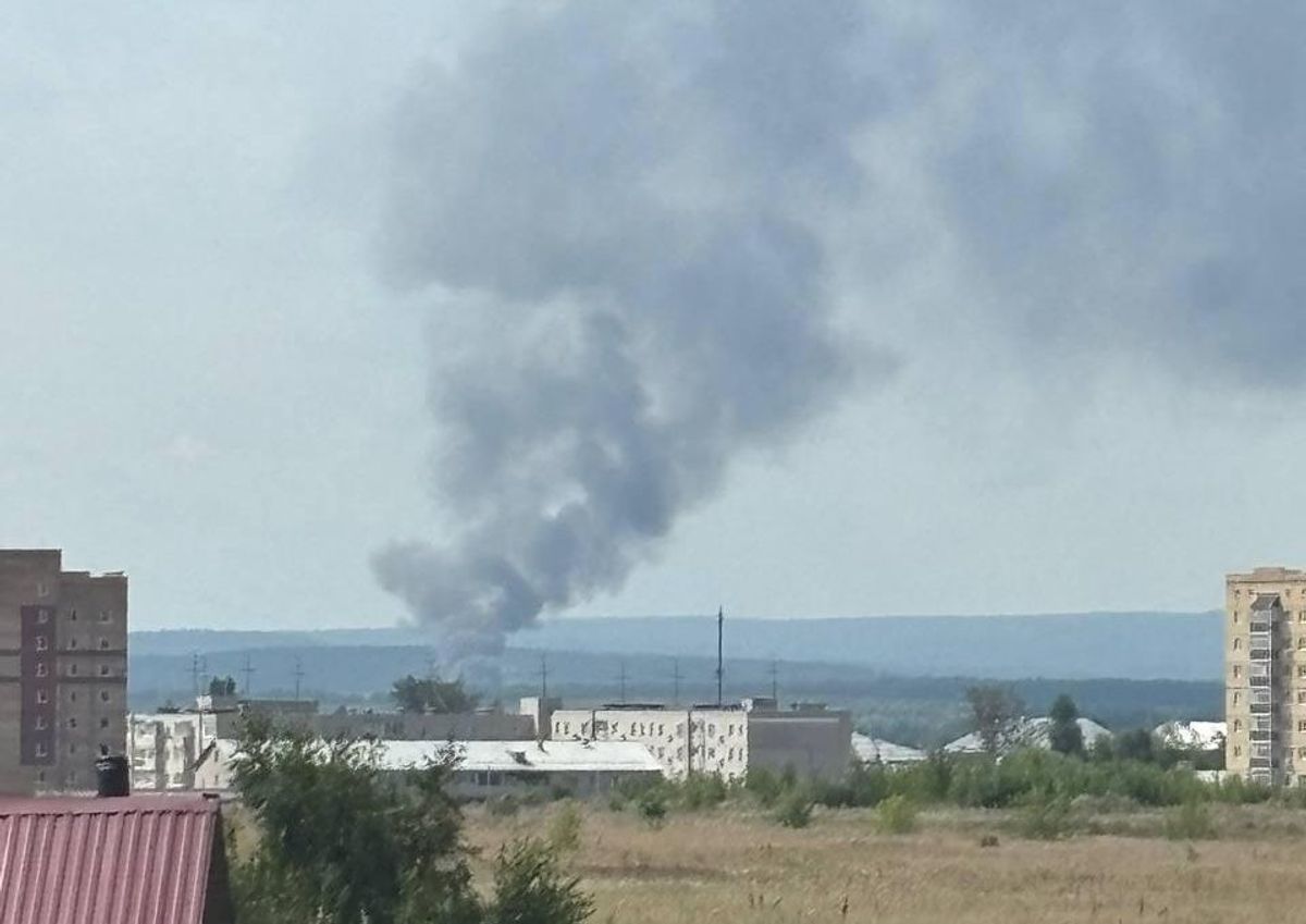 ⚡️ Pro-Ukrainian partisans sabotaged communication tower ahead of oil refinery strike, Atesh group claims.