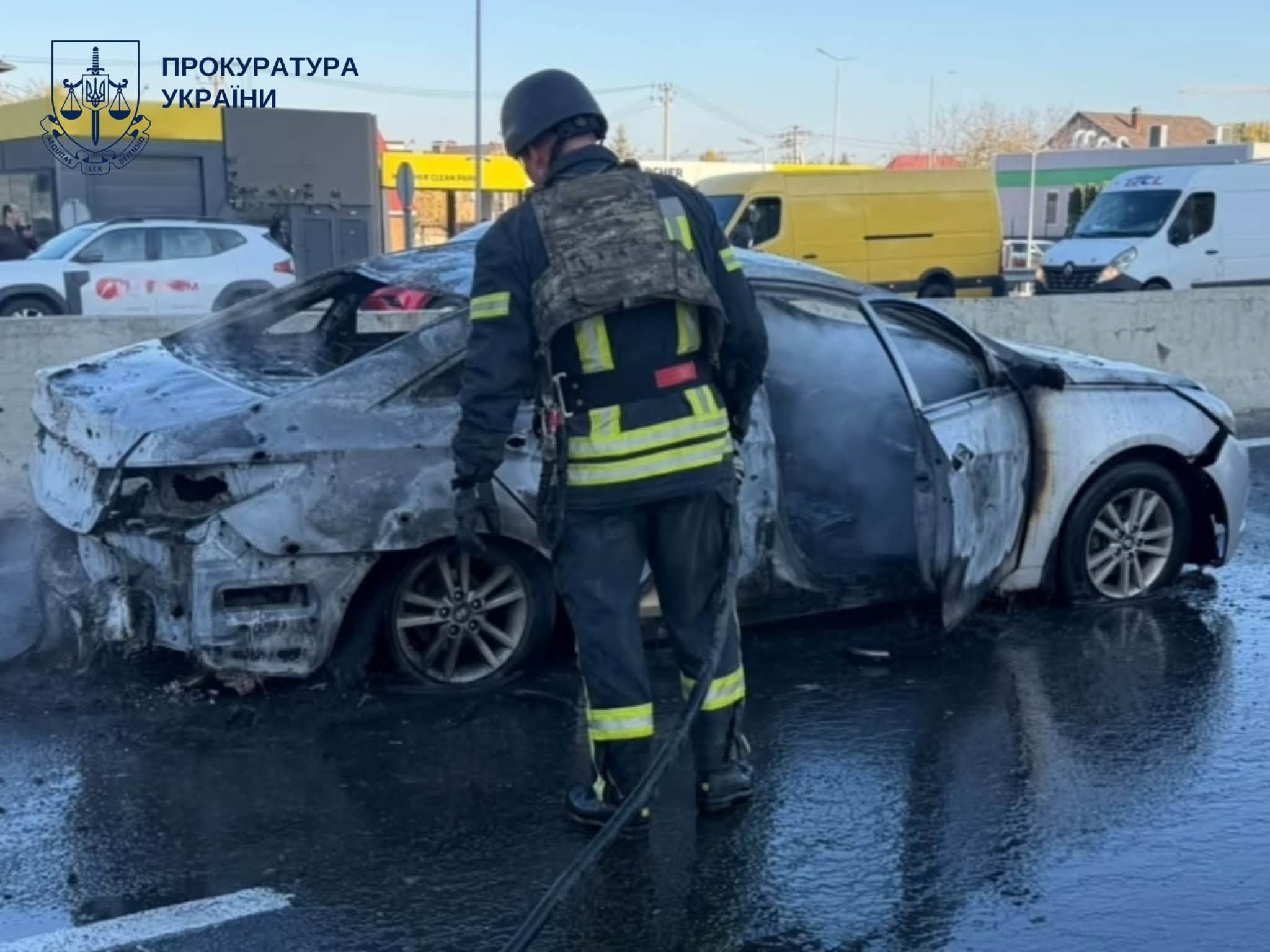 Russian drone attack on Kyiv rush-hour traffic kills at least 1, injures 6