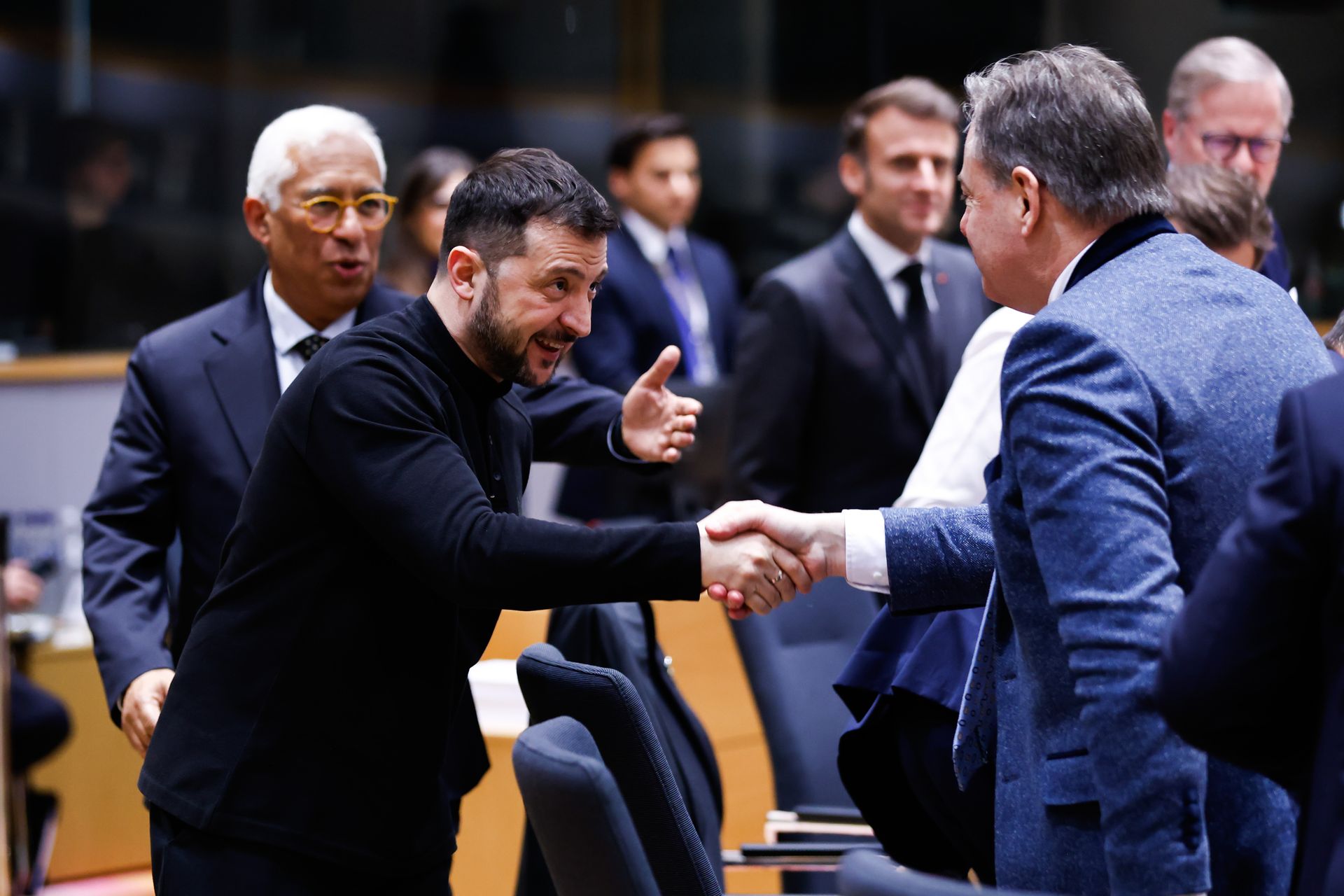 ゼレンスキー大統領がベルギー到着、デウェーフェル首相との会談へ