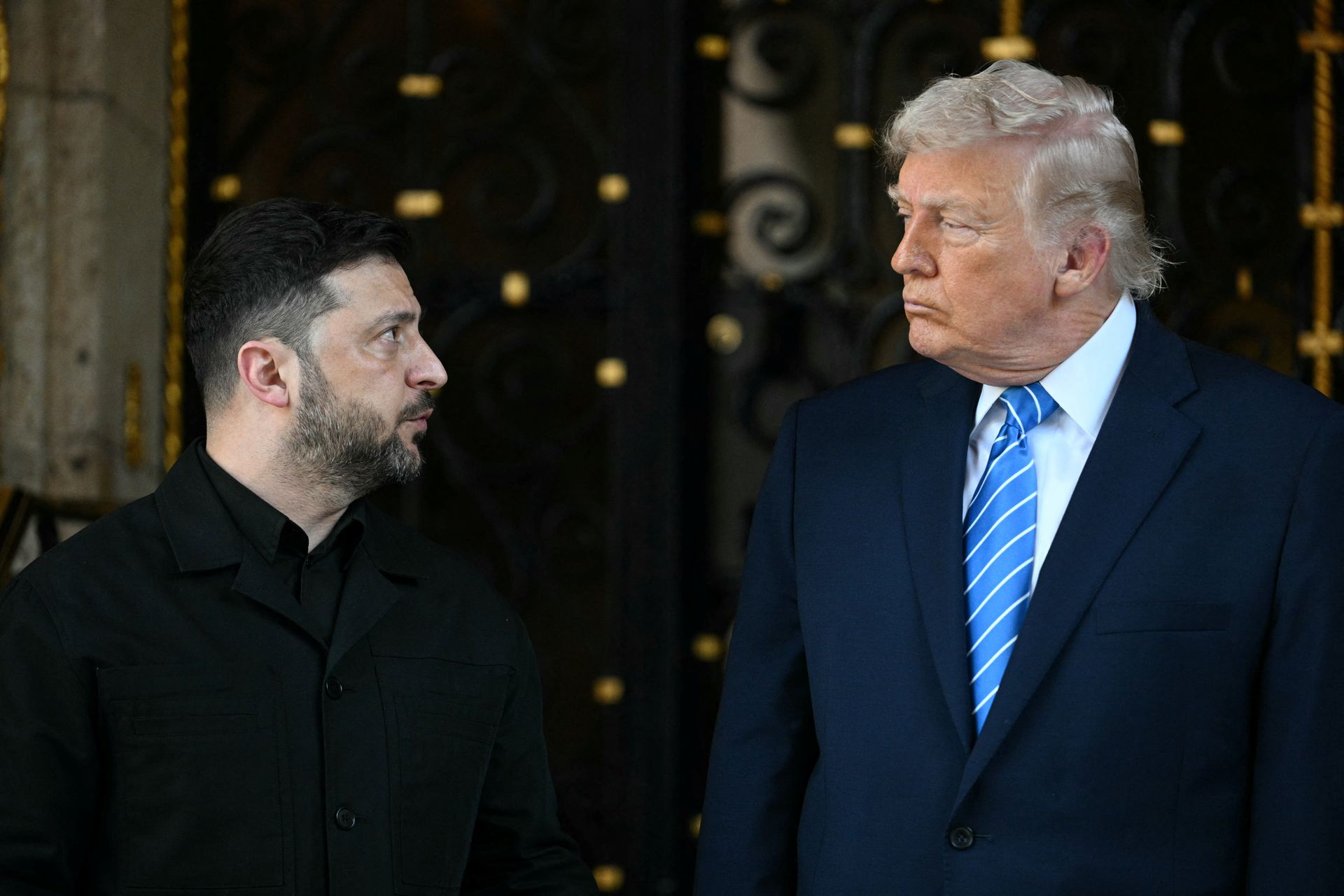Zelensky says he feels betrayed over Trump-Russia deal