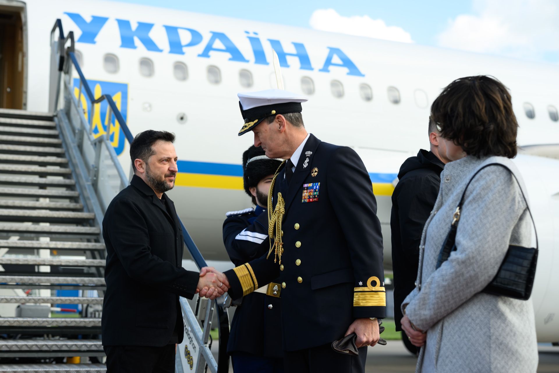 Ukraine war latest: Oleshky ceasefire holds as Zelensky secures new aid pledges