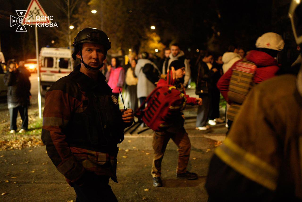 Russian ballistic missiles hit Kyiv university, medical centers, major bridge — 1 dead, 15 injured